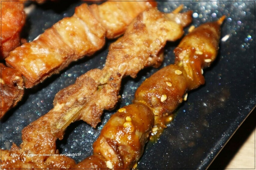 【虎烈串霸】桃園串燒推薦 桃園夜市宵夜推薦 平價美味燒烤 營業至凌晨三點 宵夜聚餐首選 附包廂