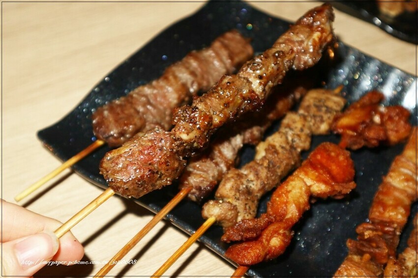 【虎烈串霸】桃園串燒推薦 桃園夜市宵夜推薦 平價美味燒烤 營業至凌晨三點 宵夜聚餐首選 附包廂
