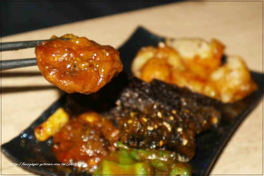 【虎烈串霸】桃園串燒推薦 桃園夜市宵夜推薦 平價美味燒烤 營業至凌晨三點 宵夜聚餐首選 附包廂