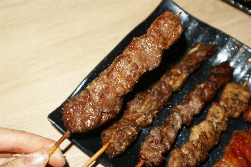 【虎烈串霸】桃園串燒推薦 桃園夜市宵夜推薦 平價美味燒烤 營業至凌晨三點 宵夜聚餐首選 附包廂