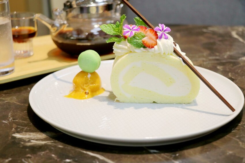 崙背鮮乳ＸOrchard CAFE/魚缸珈琲/東新烘焙市集,12月限定款聯名甜點.生吐司.生乳捲.甜甜圈一次打包!!!