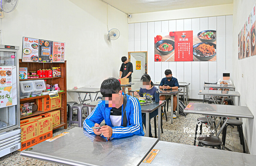 台中北屯昌平路商圈銅板美食，特色皮蛋創意料理小館-妮妮布魯