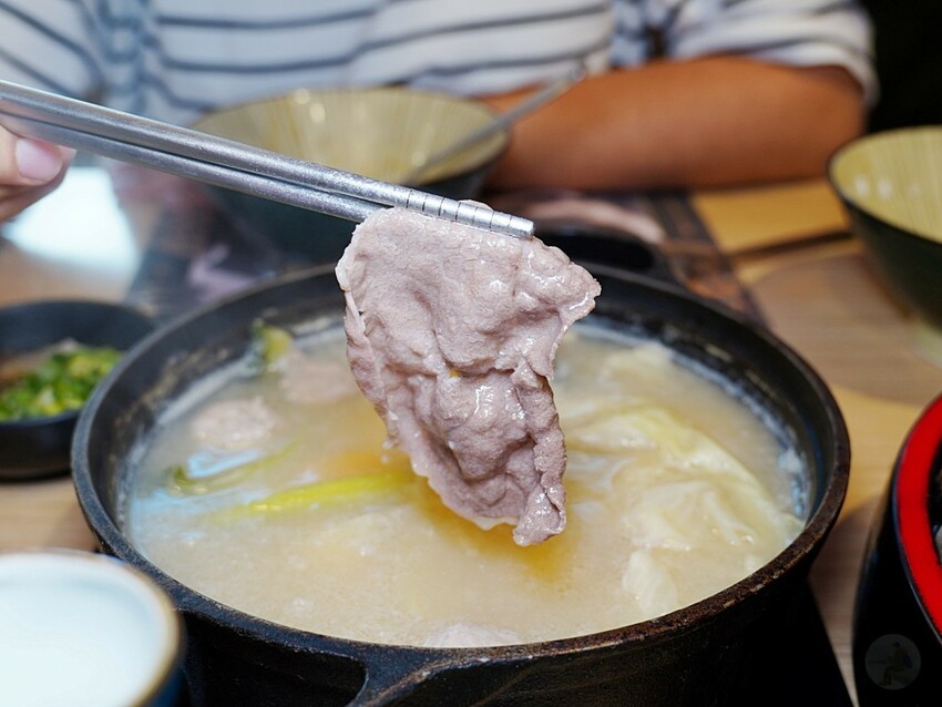 台中市沙鹿區沙鹿必吃火鍋餐廳推薦，精緻鍋物與濃濃日式氛圍太加分｜星火鍋物(星火せいか)開箱