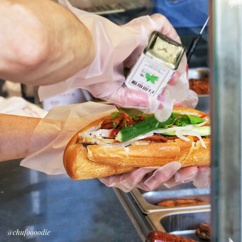 【屏東食記】大福越式三明治 - 鹹豬肉火腿叉燒包到滿出來 - 原汁原味超道地的越式三明治 【屏東食記】大福越式三明治 - 鹹豬肉火腿叉燒包到滿出來 - 原汁原味超道地的越式三明治