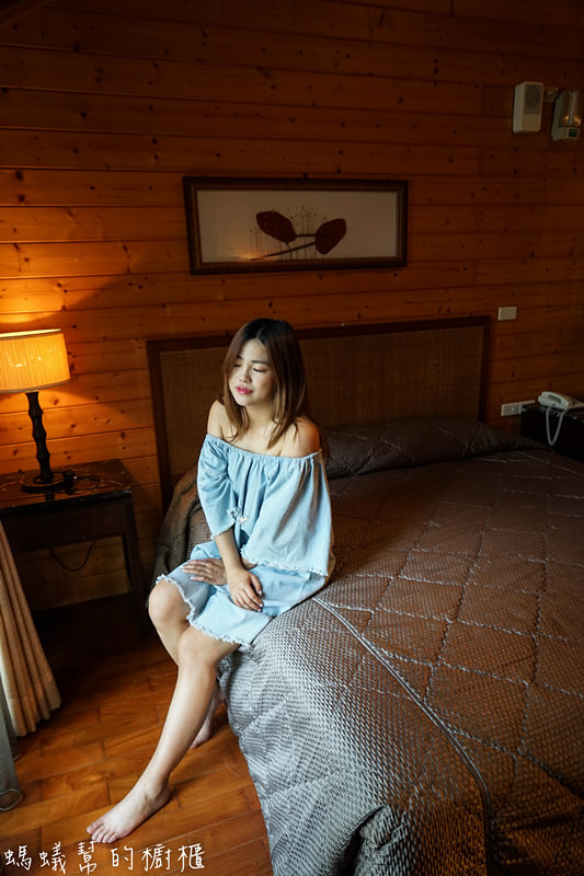 南投埔里牛耳藝術渡假村|日月潭埔里小木屋住宿推薦,漫步自然生態園區,欣賞藝術石雕、舒壓SPA館、雕之森樹屋餐廳,設備齊全的小木屋渡假推薦。 - 螞蟻幫的櫥櫃