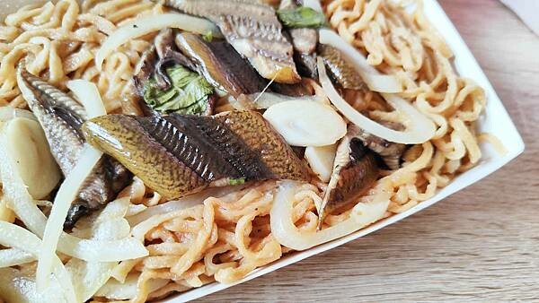 【永和美食】嘉義鱔魚麵|不輸給台南!人氣爆棚的超人氣鱔魚意麵