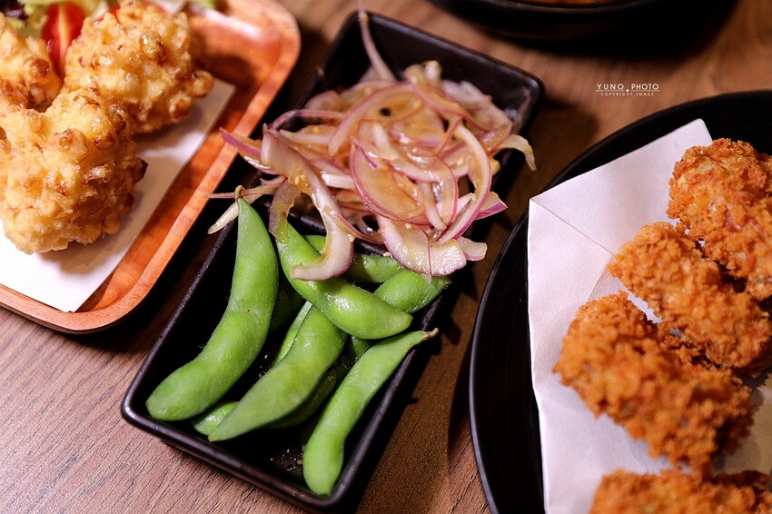 日式深夜食堂 神好吃炭火串燒!下班微醺聚餐首選|梟夜串酒場居酒屋(捷運大安站/科技大樓美食)