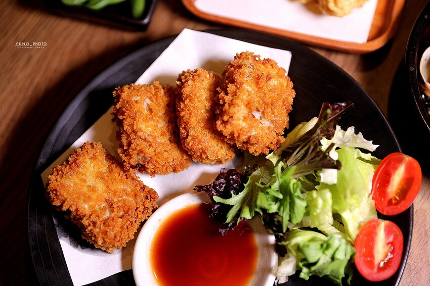 日式深夜食堂 神好吃炭火串燒!下班微醺聚餐首選|梟夜串酒場居酒屋(捷運大安站/科技大樓美食)