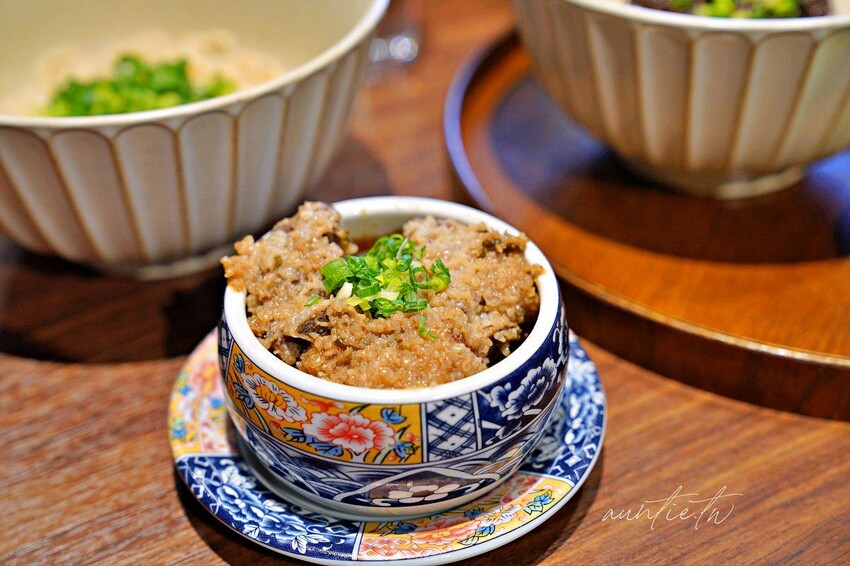 【台北】王李氏炸醬麵,松露野菇醬,爽口蔥香拌麵,台北特色麵食館推薦