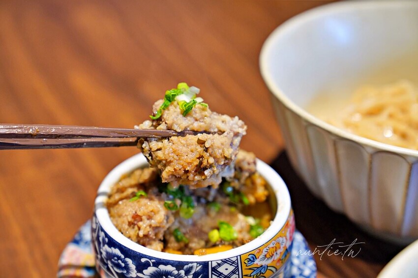【台北】王李氏炸醬麵,松露野菇醬,爽口蔥香拌麵,台北特色麵食館推薦