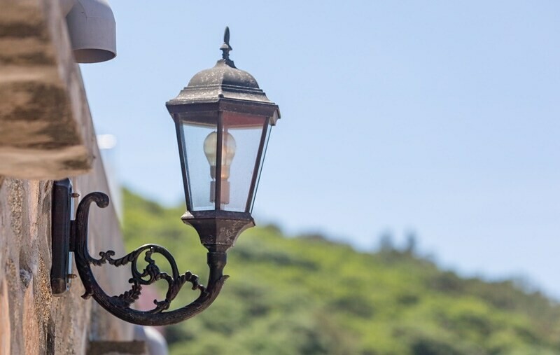 【馬祖東引美食】鹹味島合作社.忠誠門後的東引藍.魚露工寮老屋大翻身.東引最佳發呆地點