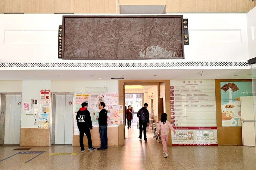 隱身師大地下室的人氣粵式料理餐廳.超推掛爐片皮鴨.五星級餐點水準親民價位.母親節聚餐餐廳推薦.菜單/價格♥