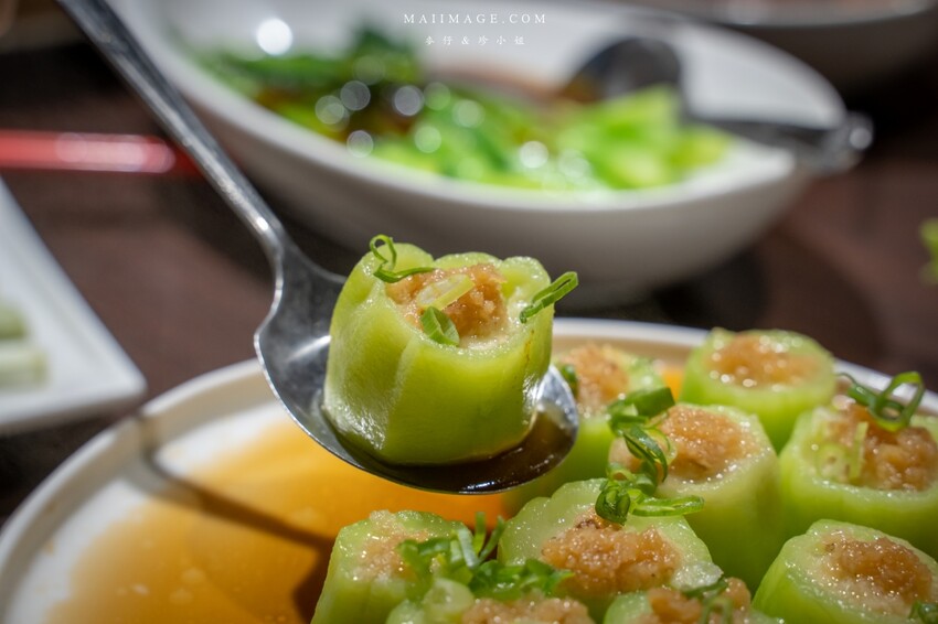台北美食｜水粵香～台北師範大學裡的經典粵菜餐廳！片皮烤鴨一鴨兩吃皮脆多汁，必點～還有隱藏版吃法，台北