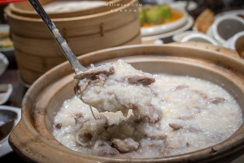 台北美食｜水粵香～台北師範大學裡的經典粵菜餐廳！片皮烤鴨一鴨兩吃皮脆多汁，必點～還有隱藏版吃法，台北