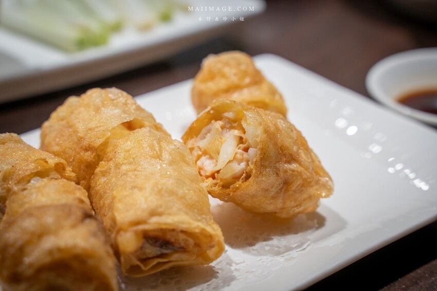 台北美食｜水粵香～台北師範大學裡的經典粵菜餐廳！片皮烤鴨一鴨兩吃皮脆多汁，必點～還有隱藏版吃法，台北