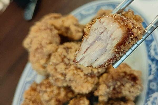 松典小吃店|炒飯加飯只要55元,超大份量又香又好吃