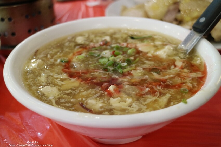 【新北深坑區】深坑美食『八家深坑臭豆腐』場地很大,有附設包廂及停車場~