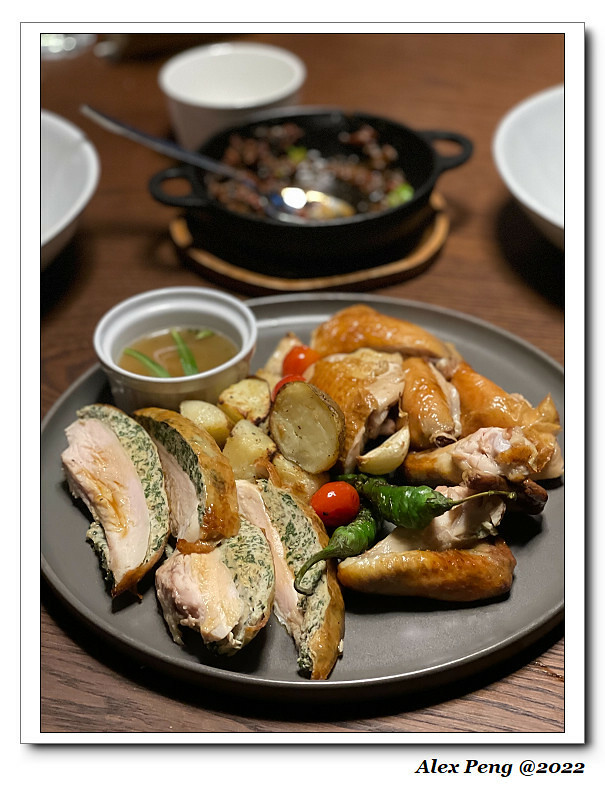 S__318095401 S__318095401