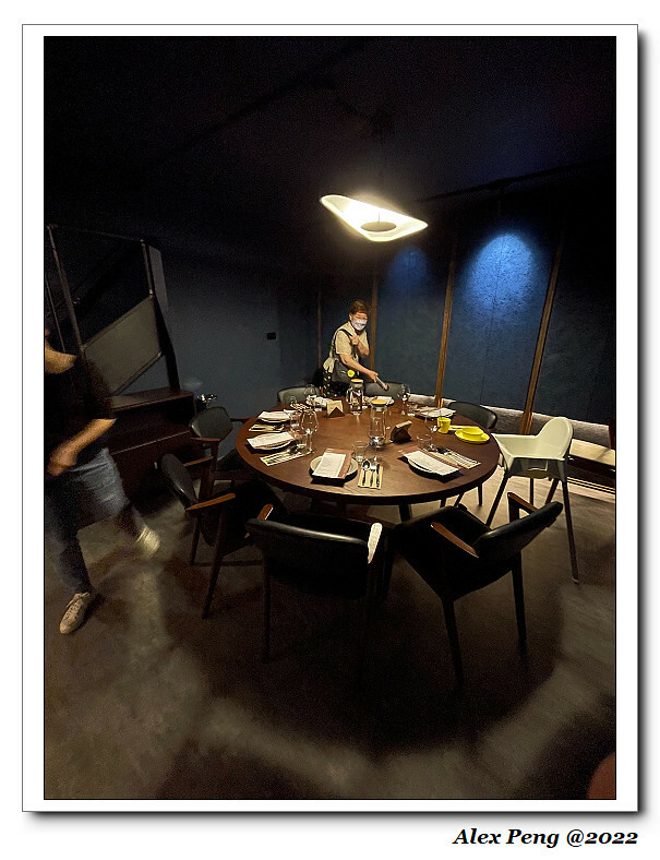 S__318095366 S__318095366