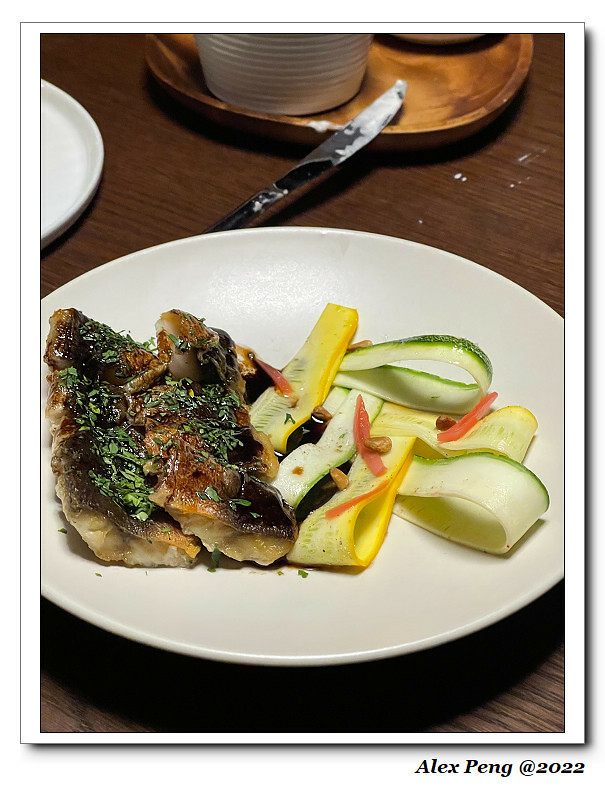 S__318095382 S__318095382