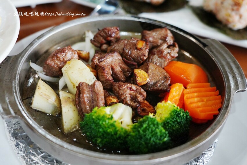 連鎖氣派日料名店！炒烏龍麵100元、炸蝦蓋飯也只要150元，威士忌菲力直接震撼全場～