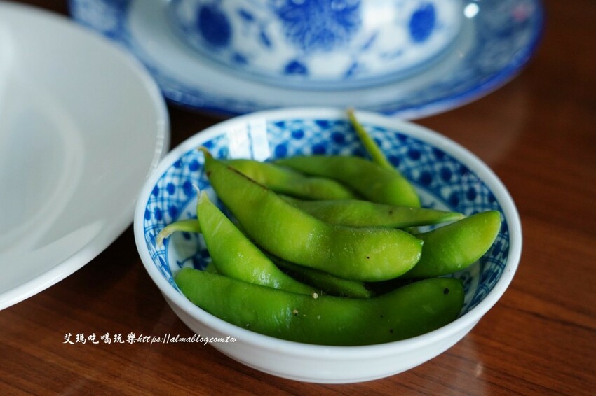 連鎖氣派日料名店！炒烏龍麵100元、炸蝦蓋飯也只要150元，威士忌菲力直接震撼全場～