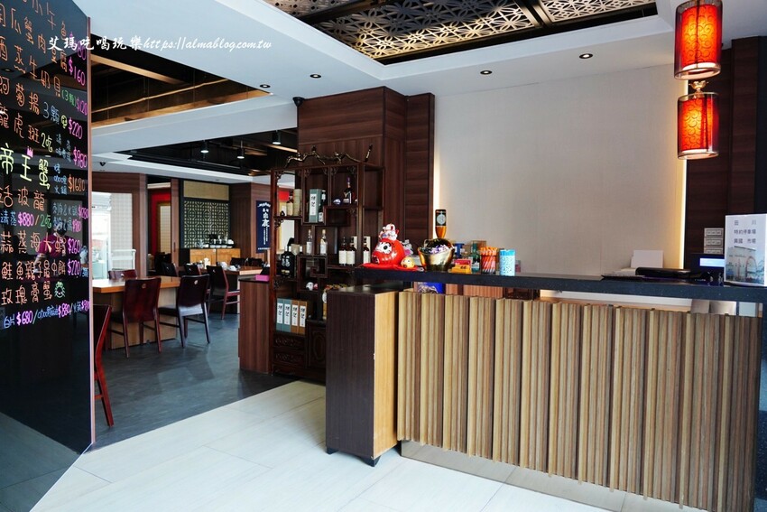 連鎖氣派日料名店！炒烏龍麵100元、炸蝦蓋飯也只要150元，威士忌菲力直接震撼全場～