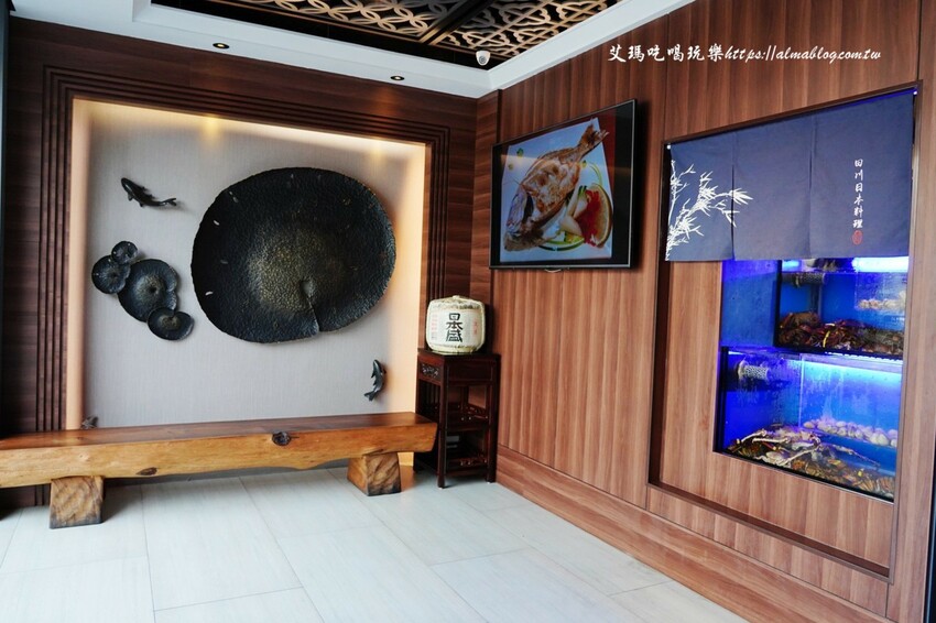 連鎖氣派日料名店！炒烏龍麵100元、炸蝦蓋飯也只要150元，威士忌菲力直接震撼全場～