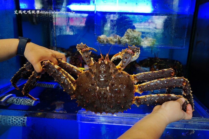 連鎖氣派日料名店！炒烏龍麵100元、炸蝦蓋飯也只要150元，威士忌菲力直接震撼全場～