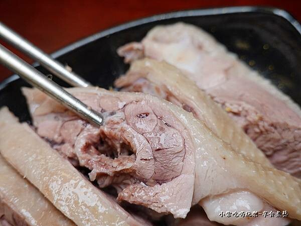 鵝腿-國鼎鵝肉飯玉里麵八德店 (3).jpg