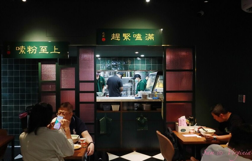 1007-A1-2-12.jpg 1007-A1-2-12.jpg