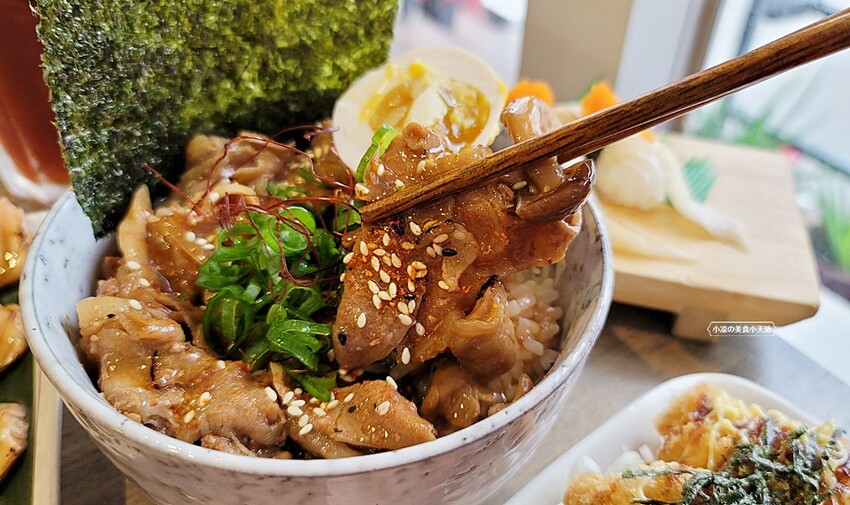 漁姬壽司專賣║興大高CP值美食，狂推激香燒豚丼、炙燒鮭魚握壽司，平價日式料理就在這！！