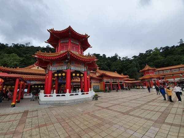 【宜蘭】梅花湖風景區-遛小孩長輩的好去處 | 怪獸生活五四三