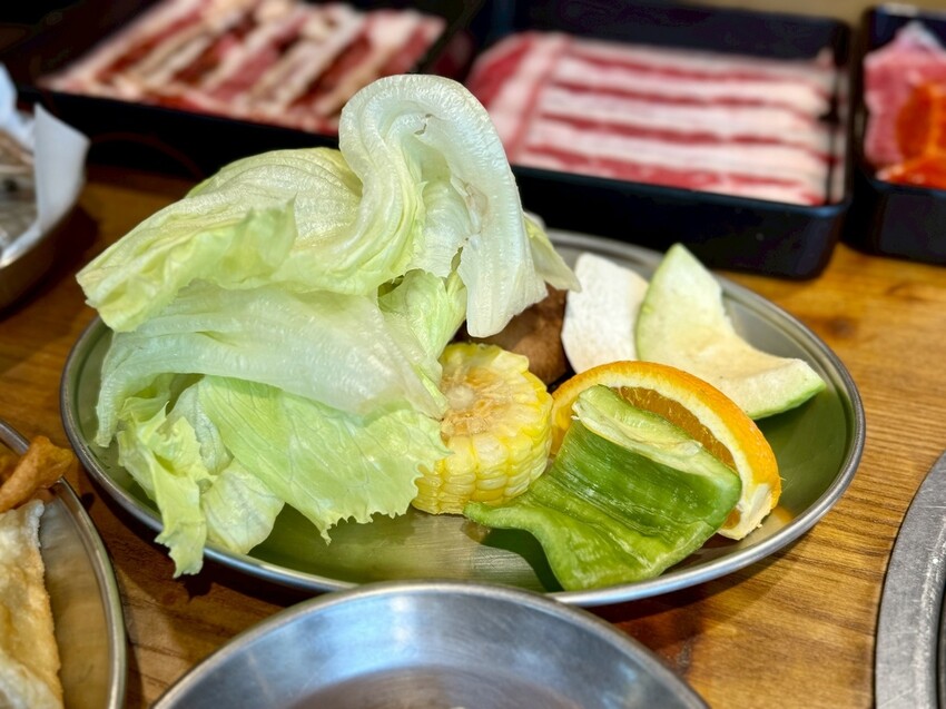 阿豬媽아줌마韓式烤肉吃到飽西門店 (13).jpg