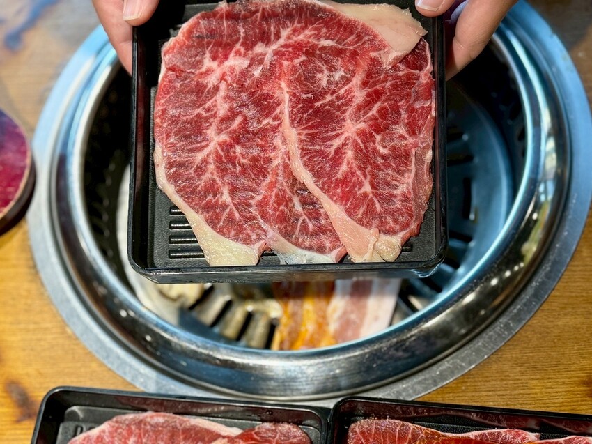 阿豬媽아줌마韓式烤肉吃到飽西門店 (11).jpg