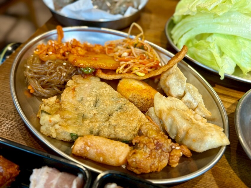 阿豬媽아줌마韓式烤肉吃到飽西門店 (14).jpg
