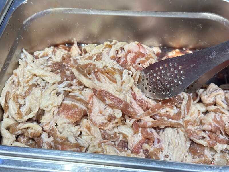 韓哥哥銅盤烤肉 369元起火烤兩吃還免服務費 超過40種食材無限吃到飽 打卡免費送白蝦～