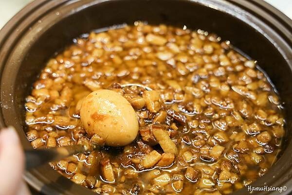 新北市新莊區【食■新莊】韓哥哥石頭火鍋/新莊平價火鍋吃到飽/新北石頭火鍋推薦/蔬食.肉品.冰淇淋.飲料無限自助吧/用料實