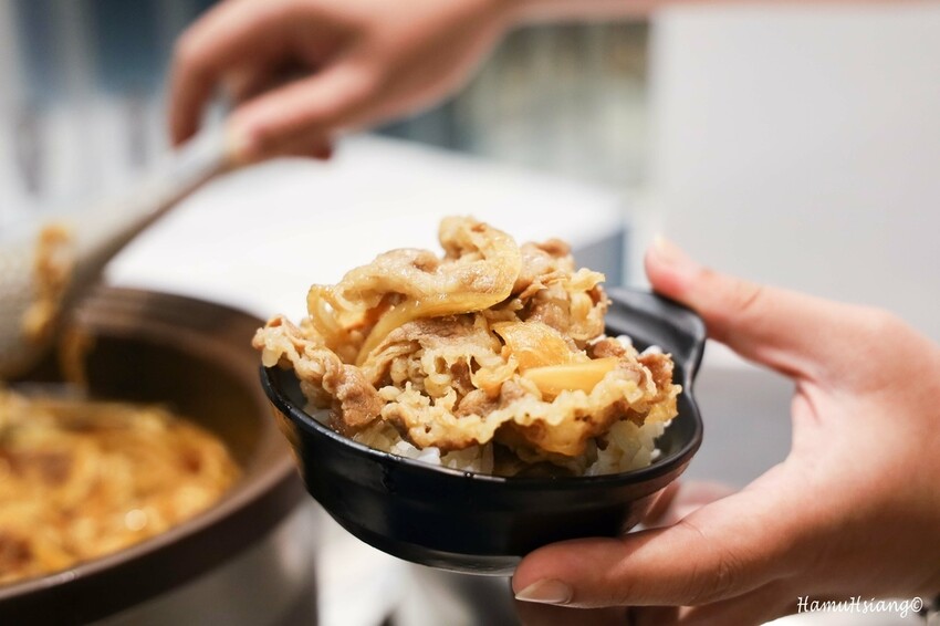 新北市新莊區【食■新莊】韓哥哥石頭火鍋/新莊平價火鍋吃到飽/新北石頭火鍋推薦/蔬食.肉品.冰淇淋.飲料無限自助吧/用料實