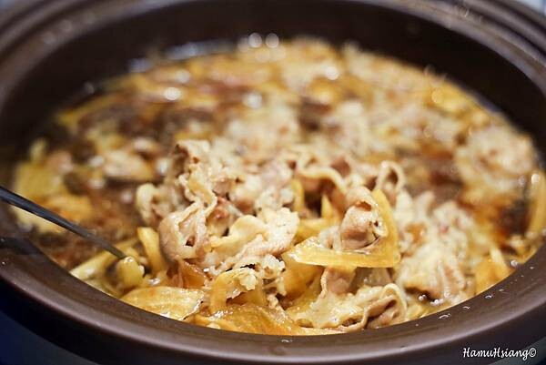 新北市新莊區【食■新莊】韓哥哥石頭火鍋/新莊平價火鍋吃到飽/新北石頭火鍋推薦/蔬食.肉品.冰淇淋.飲料無限自助吧/用料實