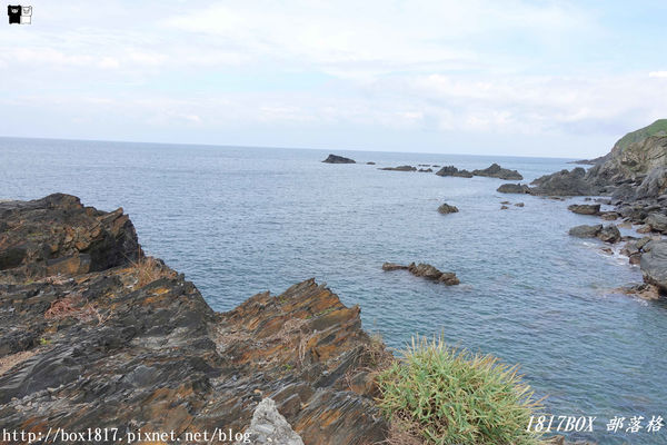 【宜蘭。蘇澳】豆腐岬風景區。豆腐岬小海灣。全台最大的沙頸地形。弧狀凹槽面向海洋。礁岩狀似豆腐