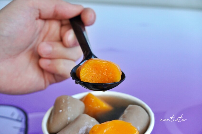 新北市金山區【新北】金山|金山芋圓王,巨無霸胖嘟嘟芋圓地瓜圓