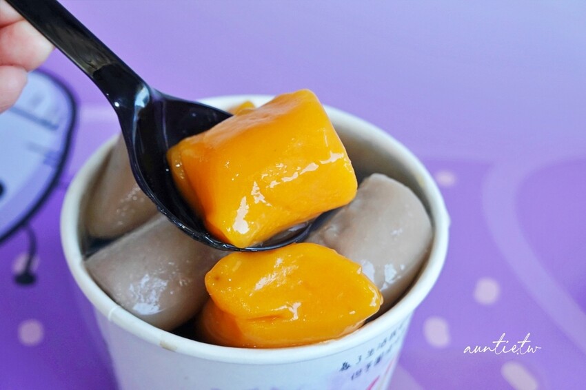 新北市金山區【新北】金山|金山芋圓王,巨無霸胖嘟嘟芋圓地瓜圓