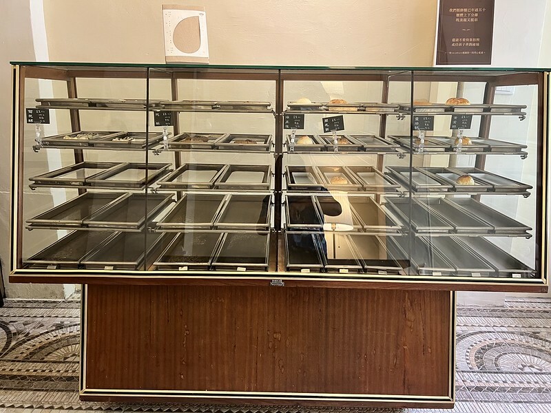 【台灣，桃園市，平鎮區】一格 une pâtisserie，眷村內的漢餅店。（桃園美食/桃園咖啡館/龍崗下午茶）