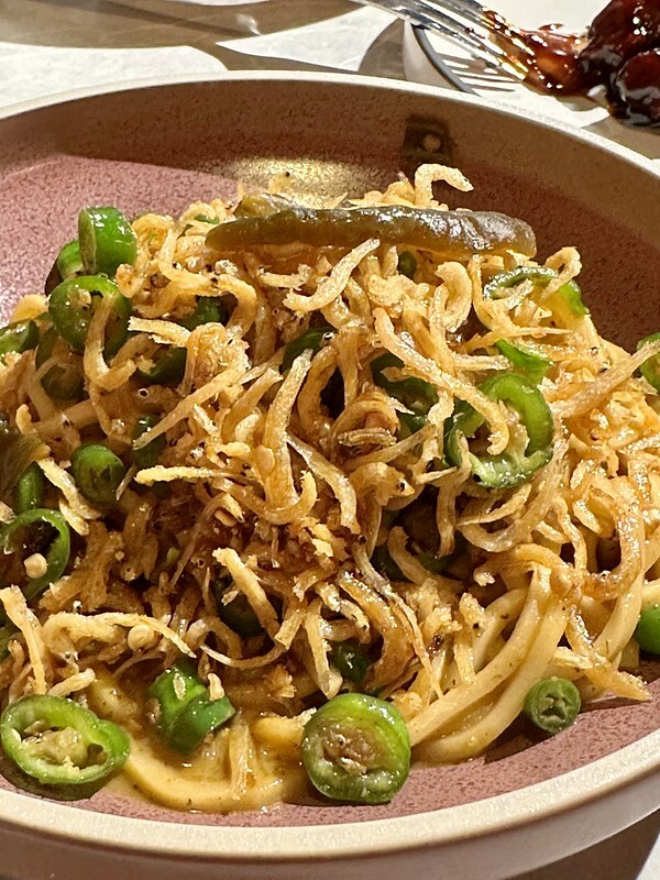 【台灣，台北市，中山區】九華樓 春大直店，搬家之後不變的美味，設計更加年輕化。（台北美食）