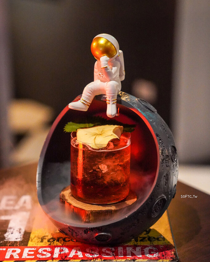 忠孝復興餐酒館「Good Old Dayz Bistro」浮誇太空人東區餐酒館推薦