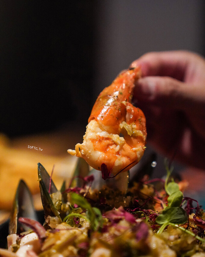 忠孝復興餐酒館「Good Old Dayz Bistro」浮誇太空人東區餐酒館推薦