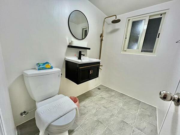 LINE_ALBUM_2022529 _3_220529_2.jpg