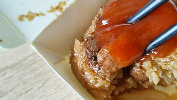 【中和美食】高記 甲品香|吃過的人都予不錯評價的筒仔米糕