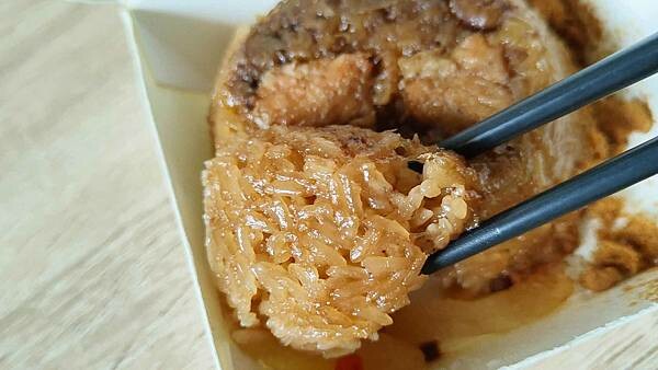 【中和美食】高記 甲品香|吃過的人都予不錯評價的筒仔米糕